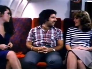 Ron helps Paula Di S and Martina join the mile high club