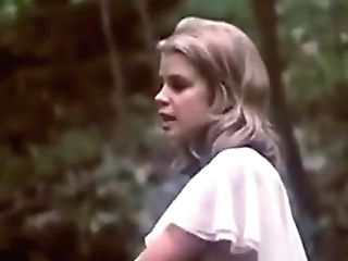 Alicia En El Pais De Las Pornomaravillas-(alice In Wonderland)-1976