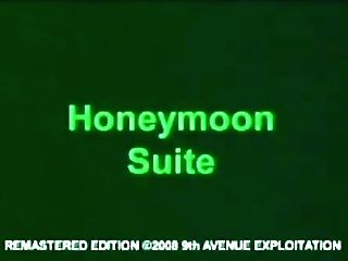 Honeymoon Suite